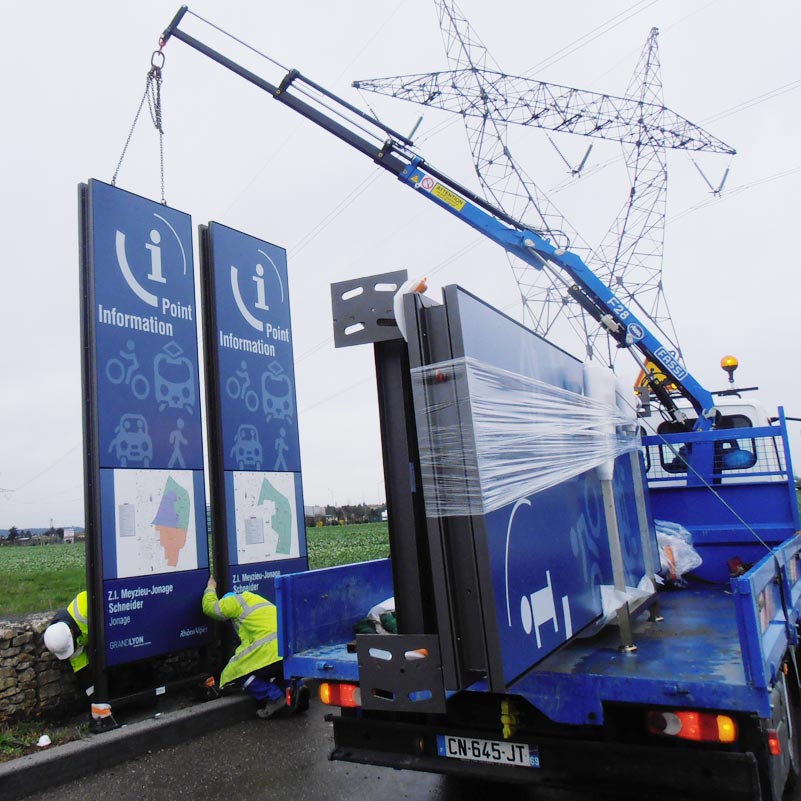 Pose de signalisation et de mobilier urbain - Pose de signalisation et ...